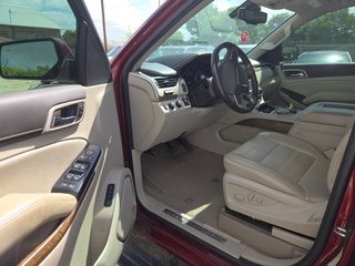 2020 GMC Yukon 4WD Denali - Driver's Front Door Image